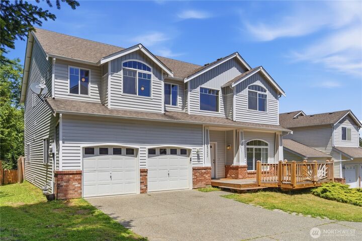 Property Photo:  3222 NE Chantel Court  WA 98311 