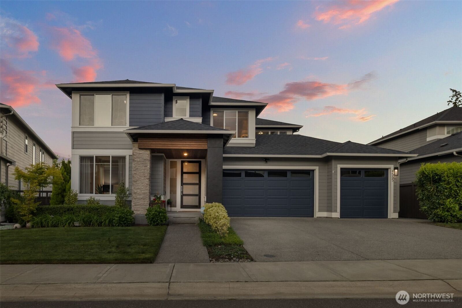 Property Photo:  4565  Olivine Drive SW  WA 98367 