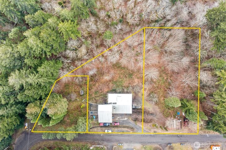 Property Photo:  543 E Hazel Street  WA 98584 