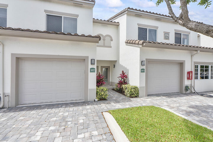 Property Photo:  3596 S Ocean Boulevard 102  FL 33487 