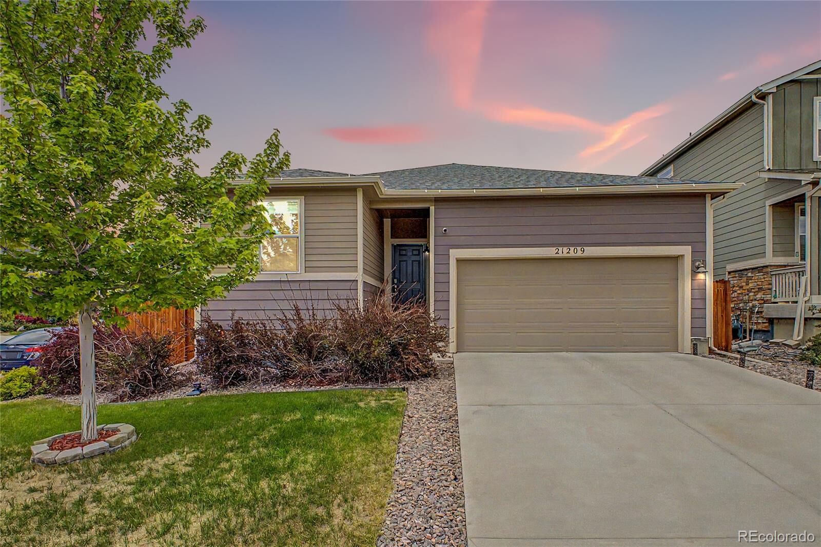 Property Photo: 21209 E Princeton Place CO 80013