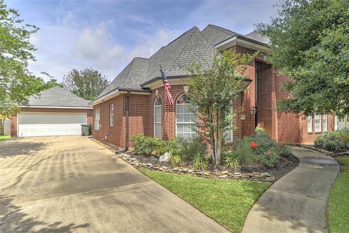 Property Photo: 4506 Sheryl Lane LA 70605