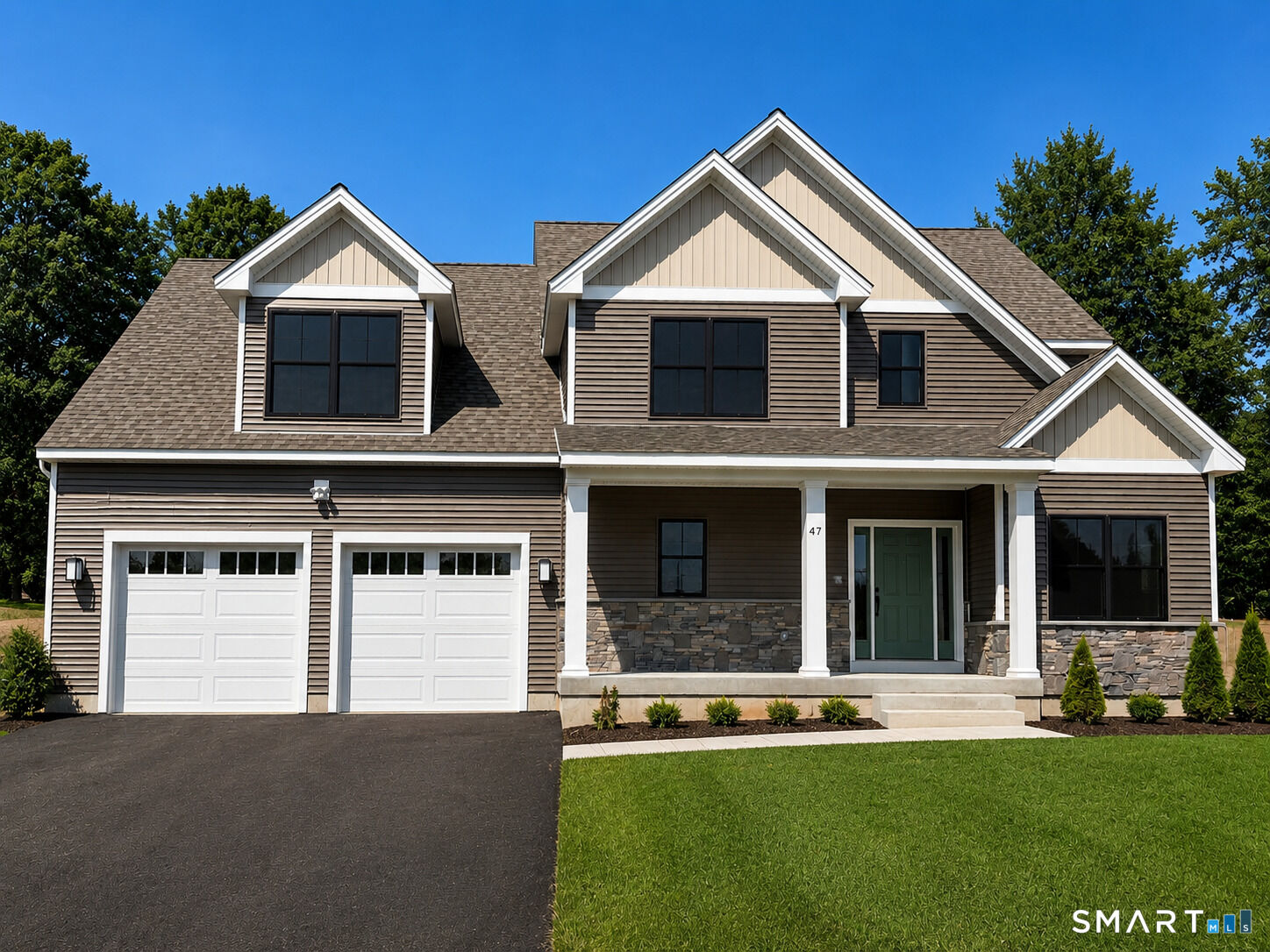 Property Photo:  47 Luca Lane  CT 06109 