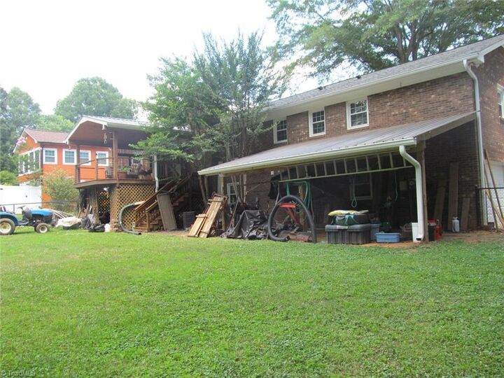 Property Photo: 170 Queens Court NC 27012