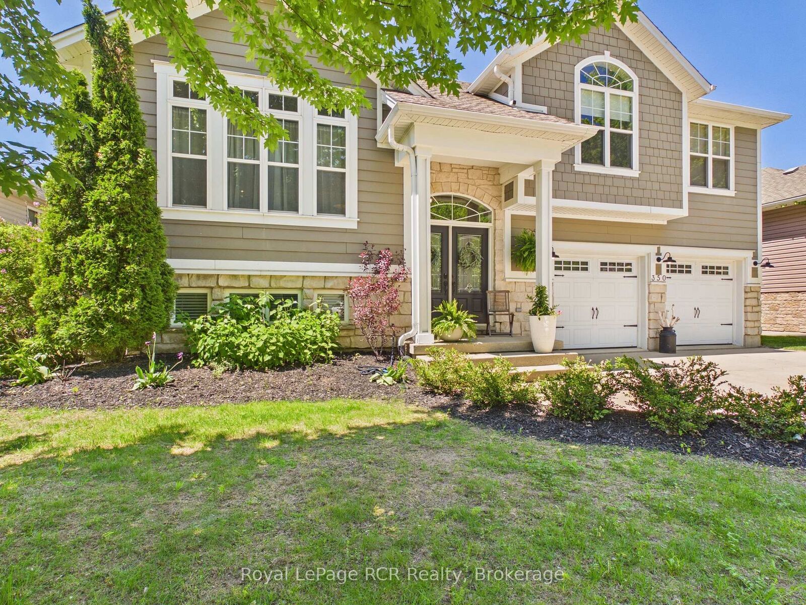 Property Photo: 350 Stickel Street ON N0H 2C1