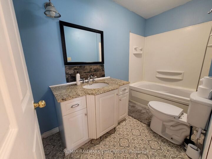 Property Photo: 405 Forest Avenue S ON L3V 3Z2