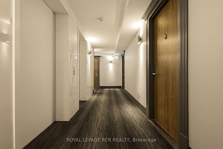 Property Photo: 105 Victoria Street 804 ON M5C 3B4
