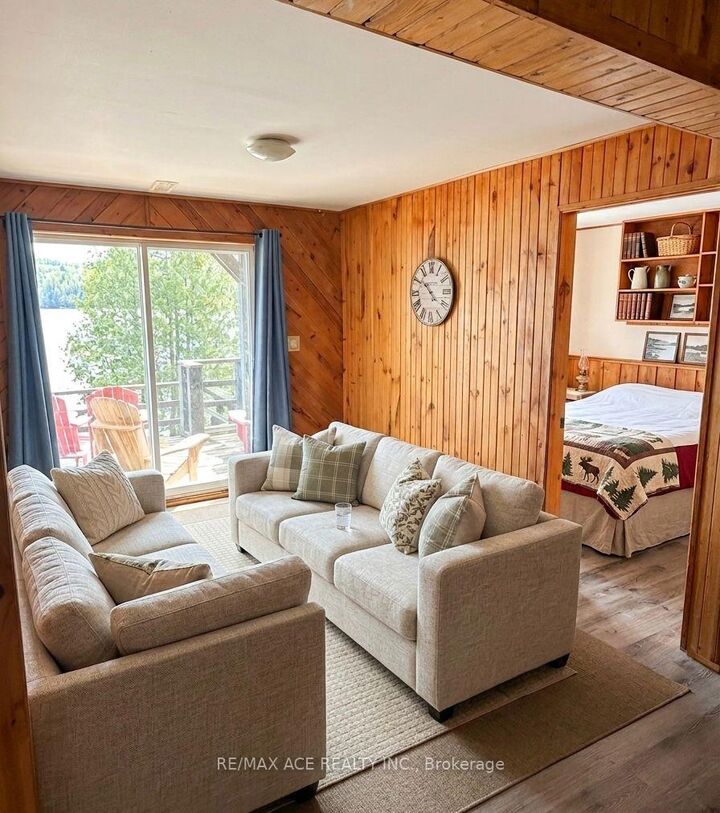 Property Photo: 253 Faradale Drive ON K0L 1C0