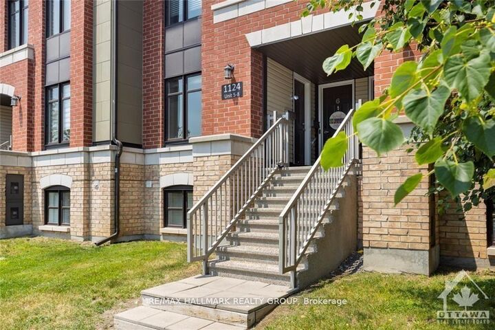 Property Photo: 1124 Docteur Corbeil Boulevard 5 ON K4K 0G9