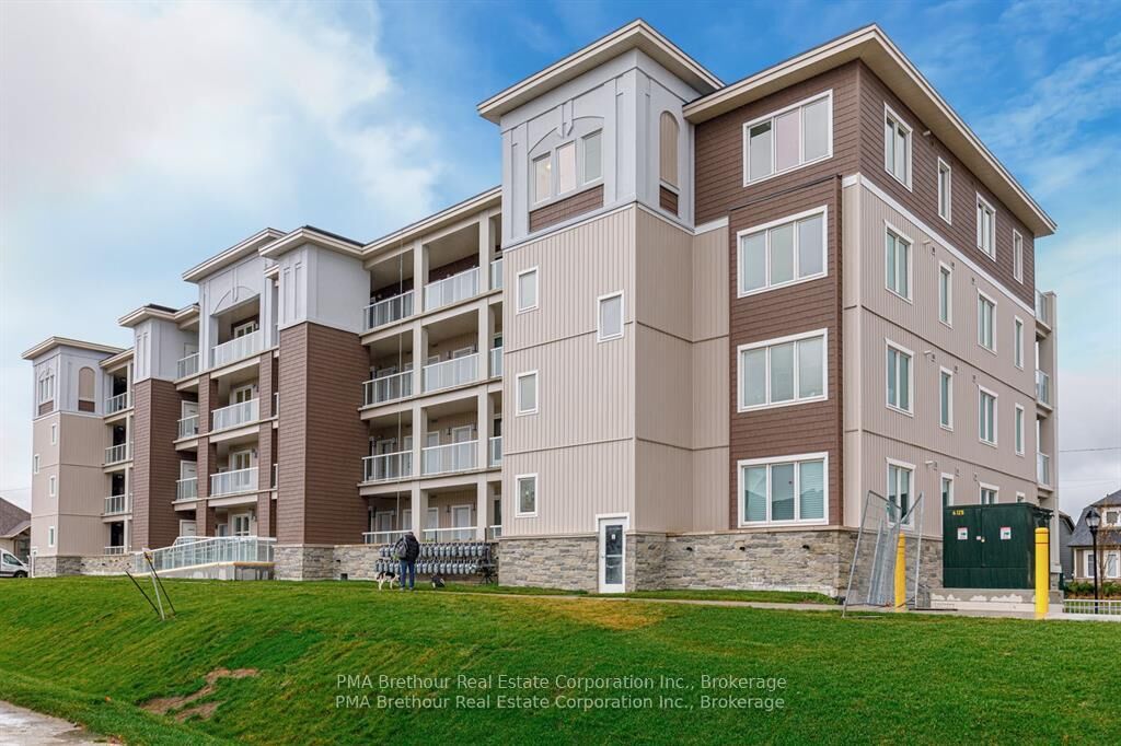 Property Photo: 17 Spooner Crescent S 107 ON L9Y 1T3