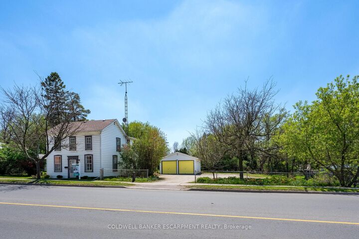 Photo de la propriété:  76 Main Street N  ON L7J 1W2 
