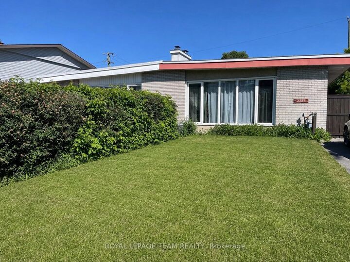 2383 Walkley Road — photo 1