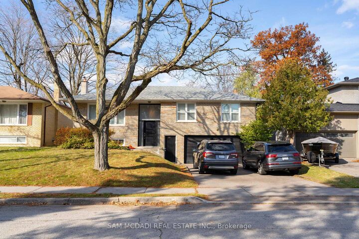 54 Bearbury Drive — photo 1