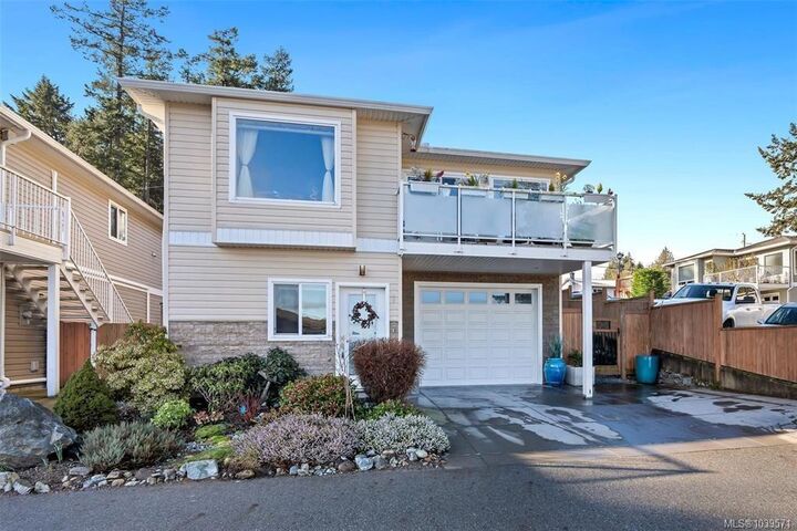 Property Photo:  2740 Stautw Rd #1  BC V8M 0A8 