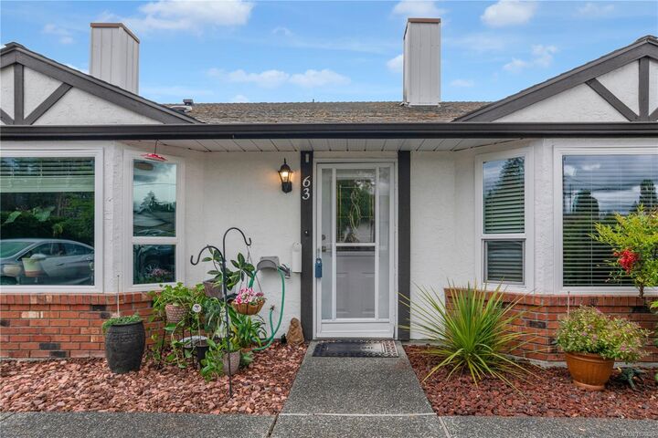 Property Photo: 120 Finholm St N #63 BC V9P 1J5