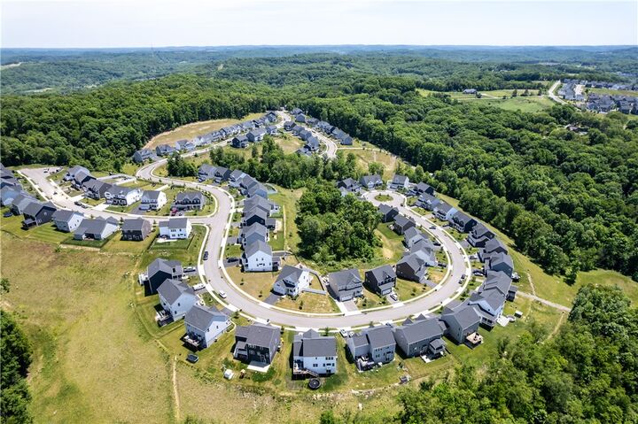 Property Photo: 149 Woodsman Ridge Dr PA 16063