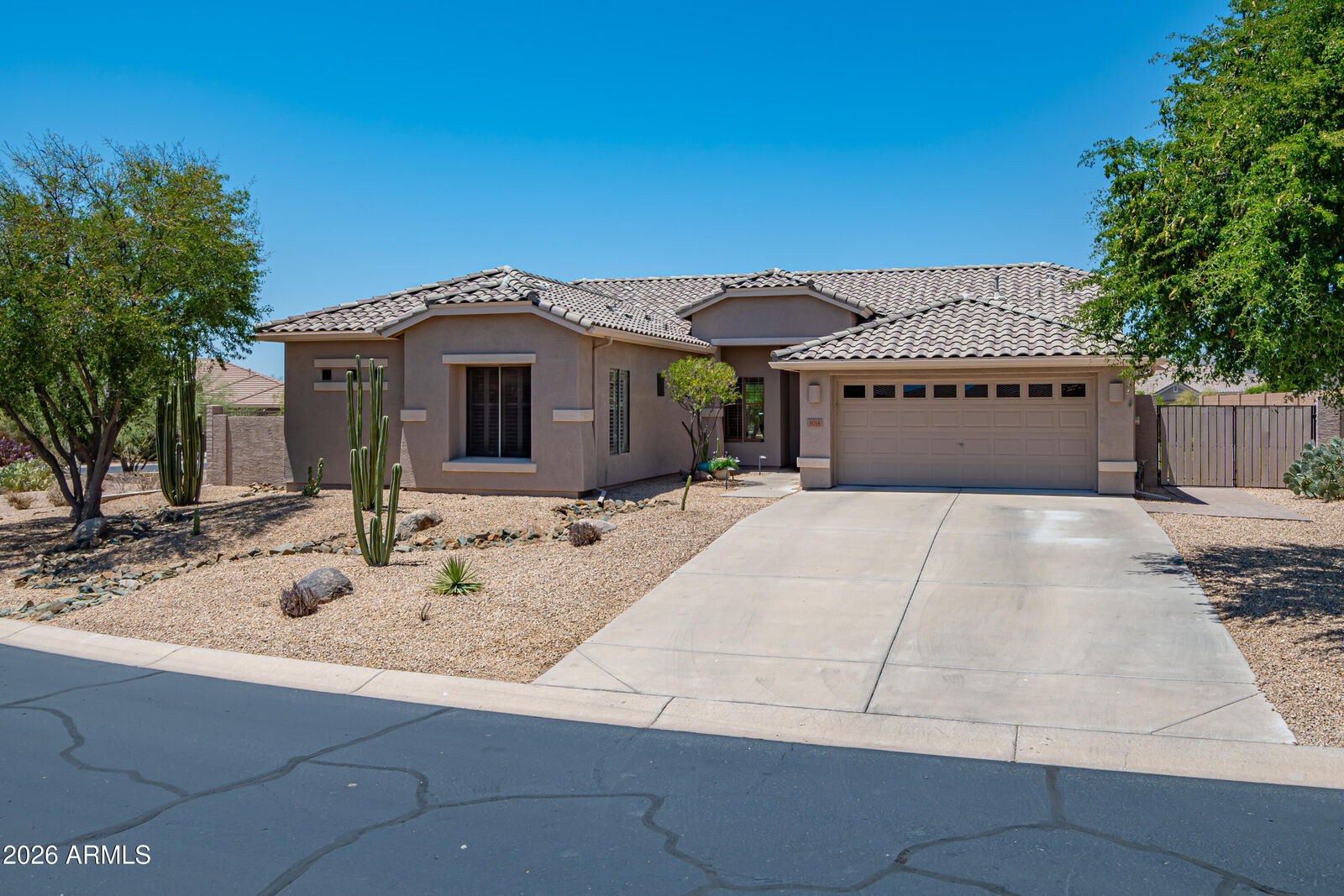 Property Photo:  5014 E Sleepy Ranch Road  AZ 85331 