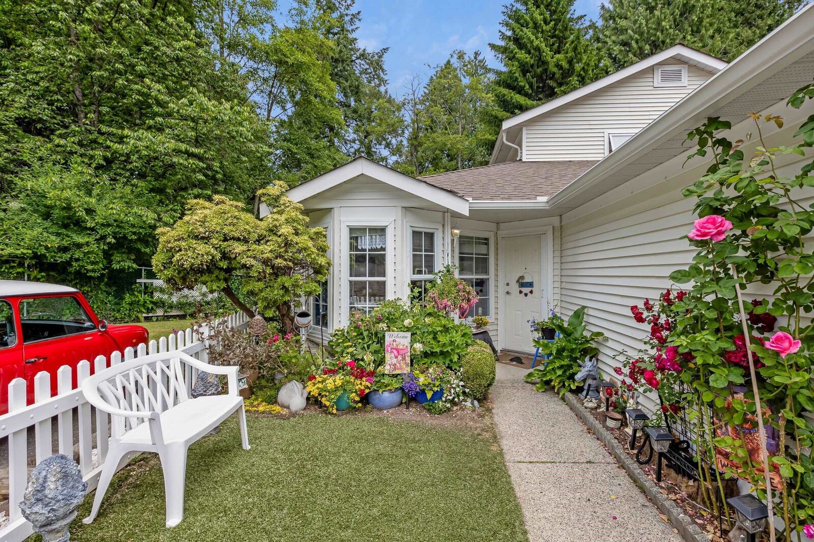 Property Photo: 6537 138 Street 54 BC V3W 0C6