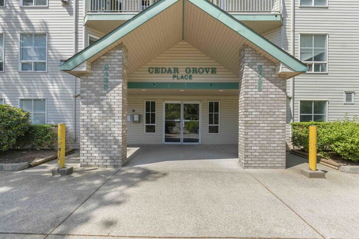 Property Photo: 2435 Center Street 405 BC V2T 2N4