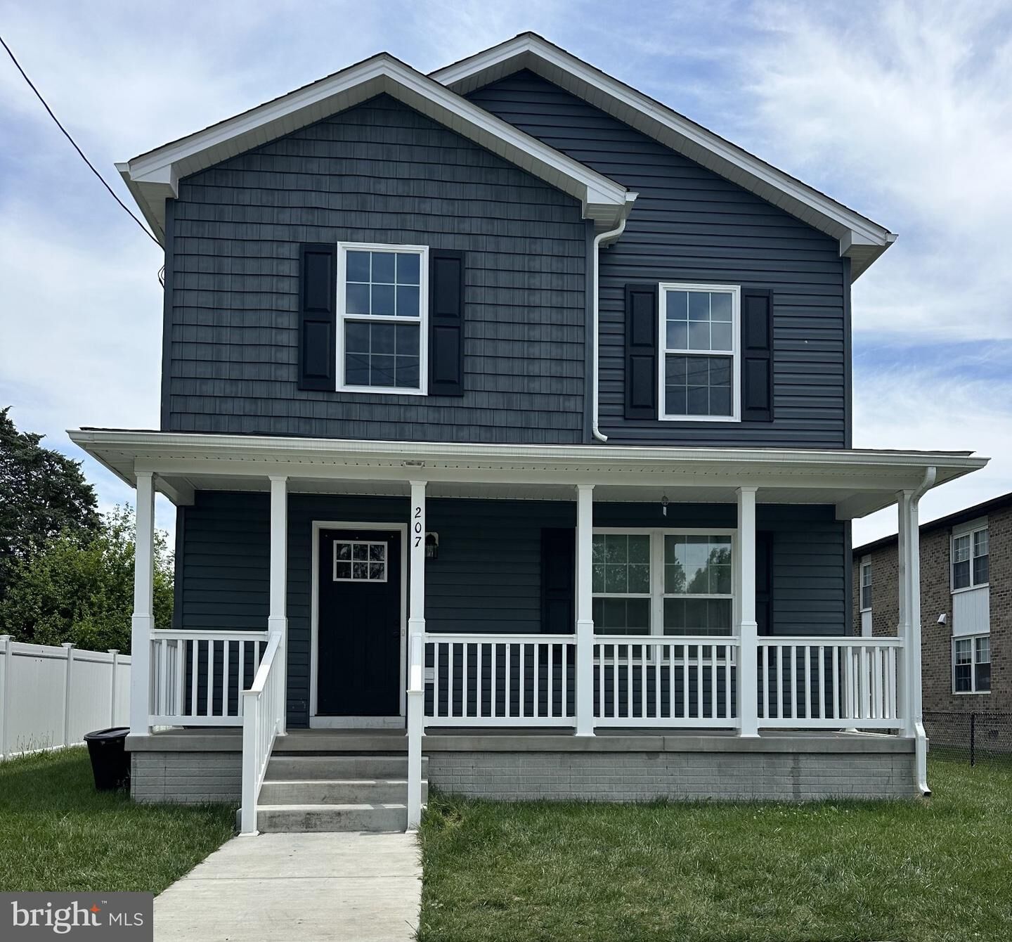 Property Photo:  207 S Loudoun Street  VA 22657 