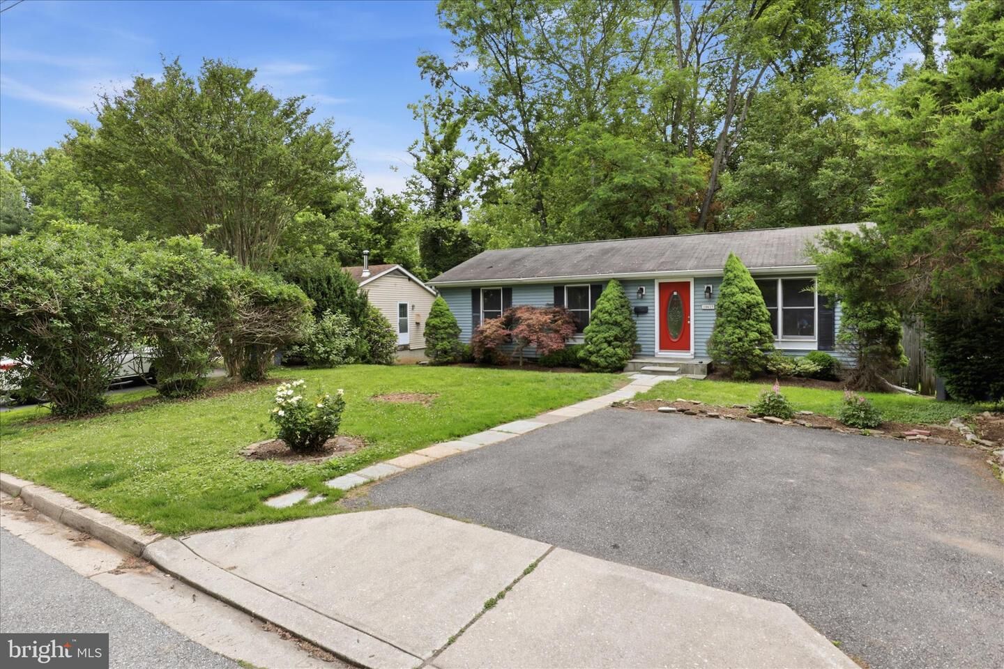 Property Photo: 10617 Wheatley Street MD 20895