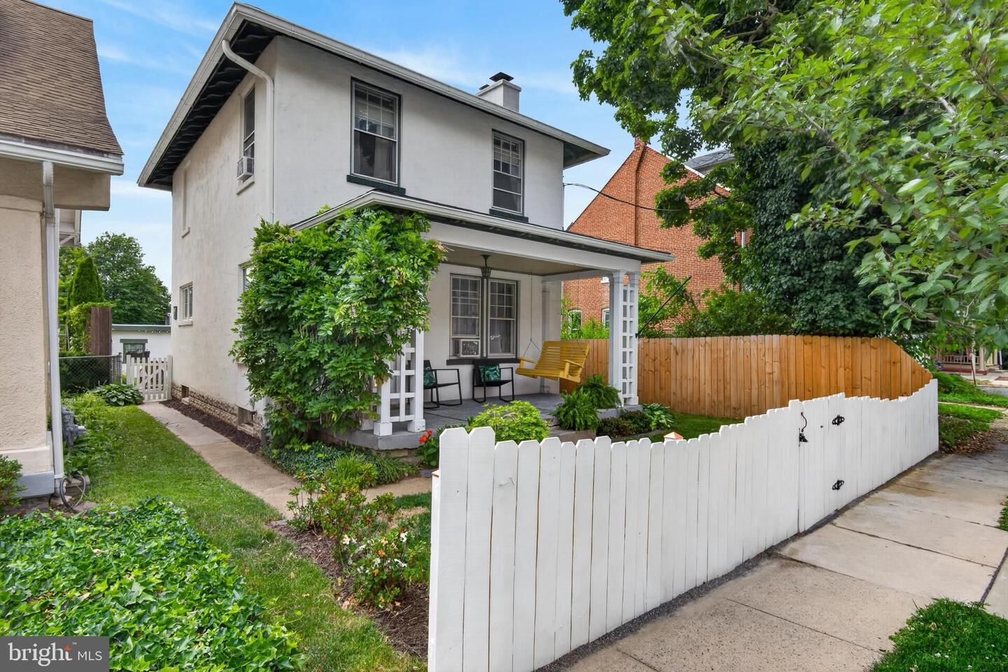 Property Photo:  106 S West End Avenue  PA 17603 