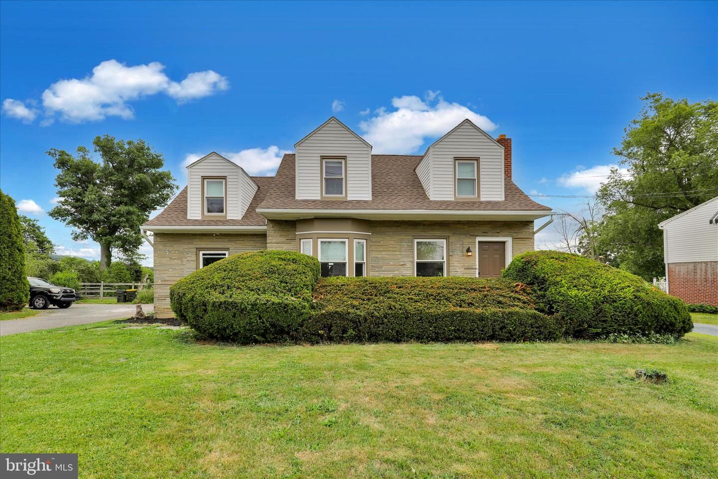 Property Photo: 2145 Fruitville Pike PA 17601