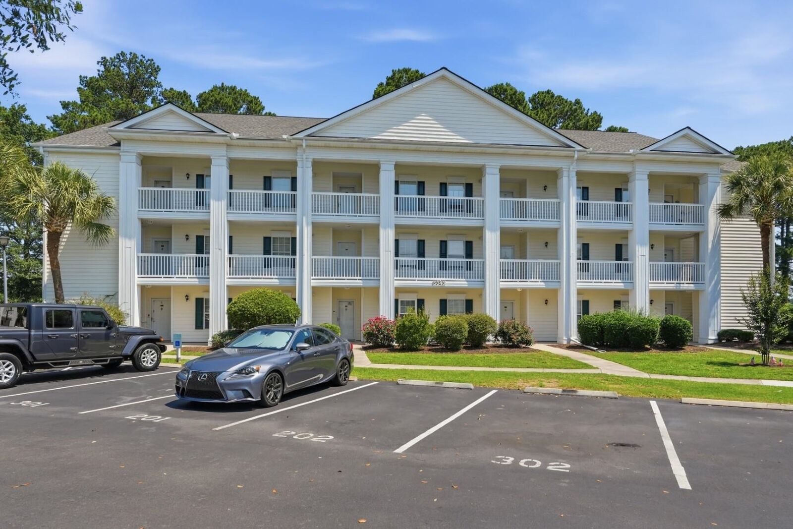 Property Photo: 5040 Windsor Green Way 202 SC 29579