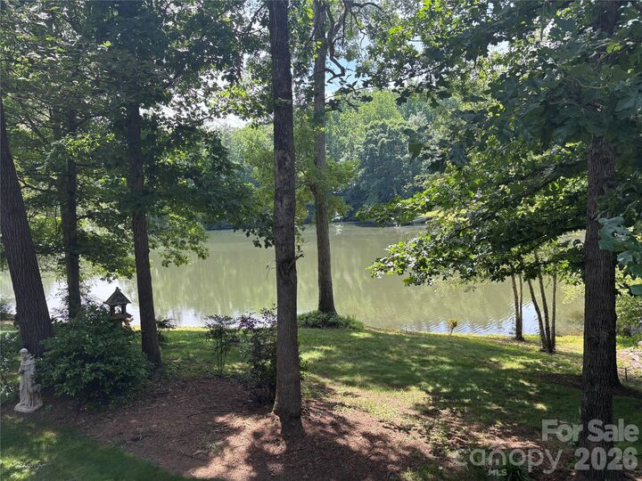 Property Photo: 162 Twin Lakes Drive NC 28625