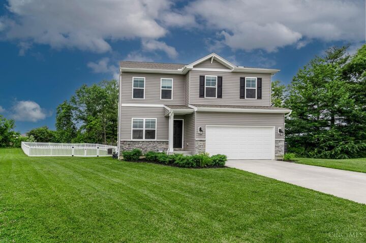 Property Photo: 2465 Amelia Court OH 45239