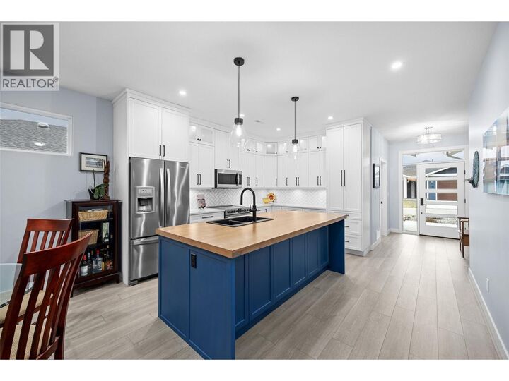 Photo de la propriété:  611 Nighthawk Avenue  BC V1H 2A1 