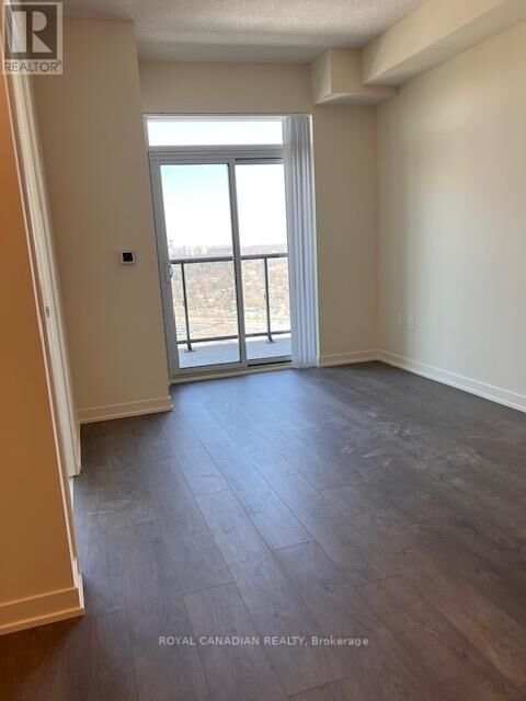 Property Photo: 38 Annie Craig Drive 3509 ON M8V 0G9