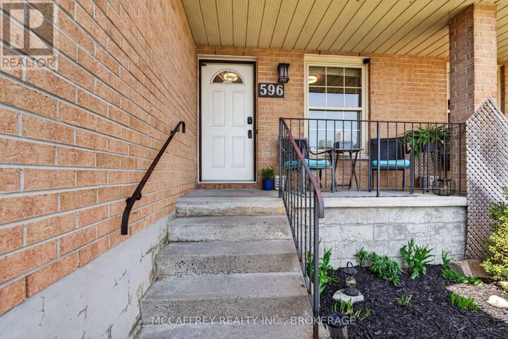 Property Photo:  596 Whistler Terrace  ON K7M 8K4 