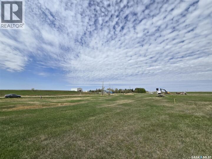 Property Photo:  107 Saskatchewan Street  SK S0H 3E0 