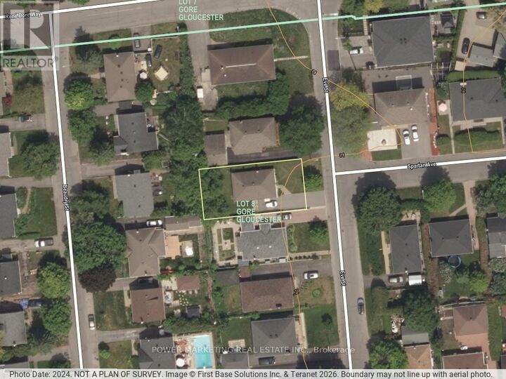 Property Photo:  944 Eve Street  ON K1K 3R4 