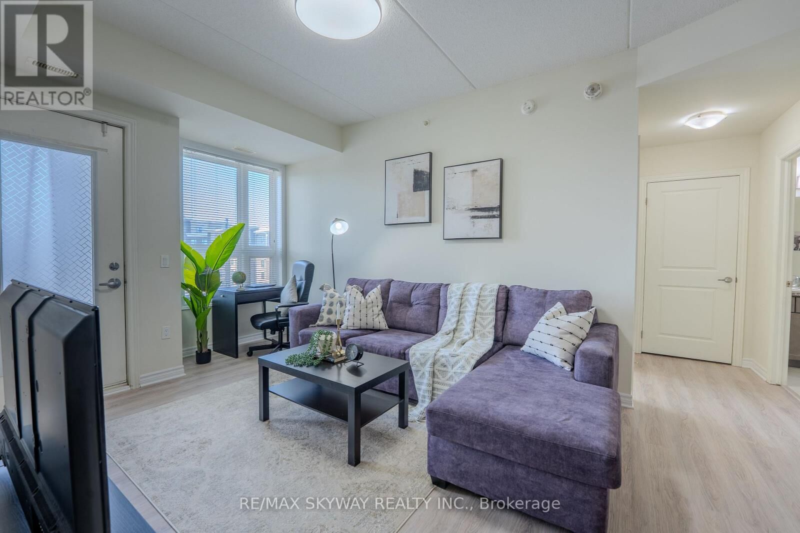 Photo de la propriété:  640 Sauve Street 420  ON L9T 9A7 