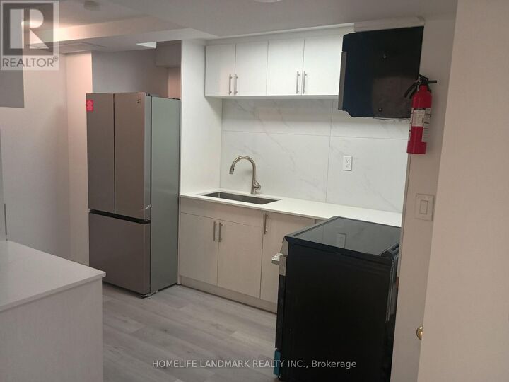 Photo de la propriété: 112 Holm Crescent ON L3T 5J3
