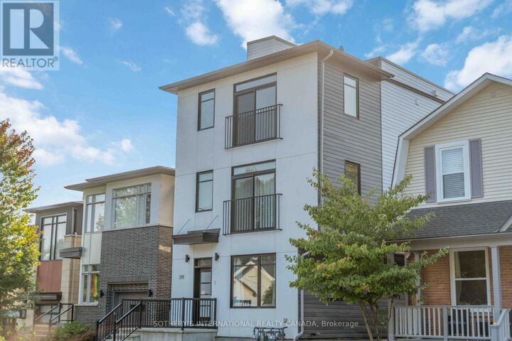 Property Photo:  288 Duncairn Avenue  ON K1Z 7G9 