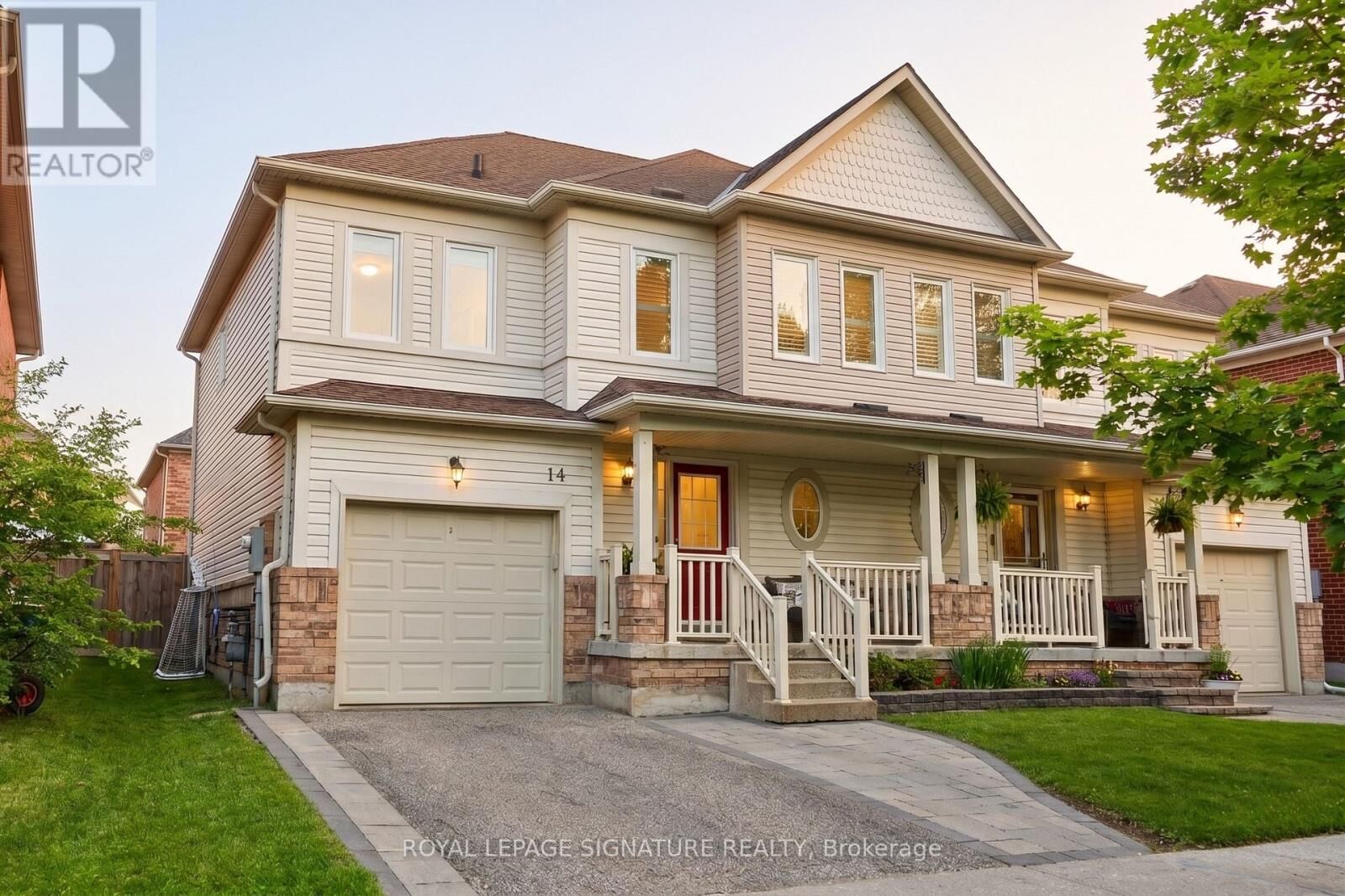 Property Photo:  14 Ostick Street  ON L4G 7G2 