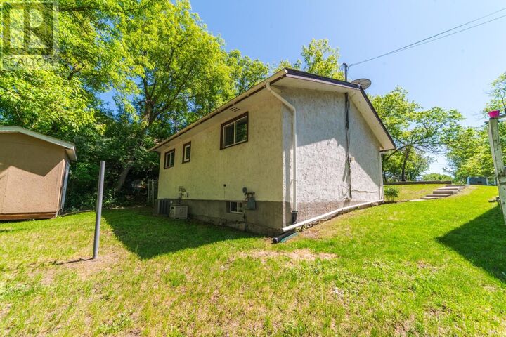 Property Photo: 306 Fourth Street North ON P9N 2M9