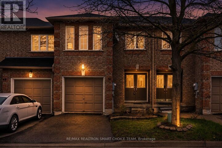 Property Photo: 100 Brickyard Way 48 ON L6V 4L9