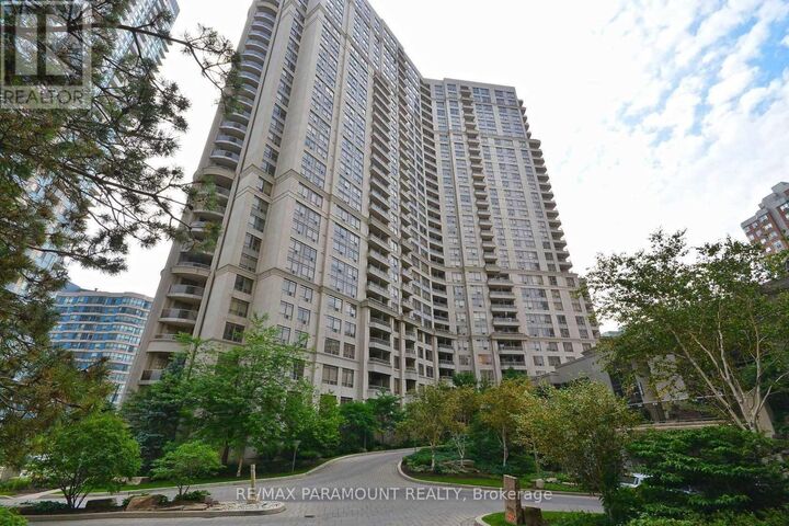 Property Photo: 3880 Duke Of York Boulevard 1213 ON L5B 4M7