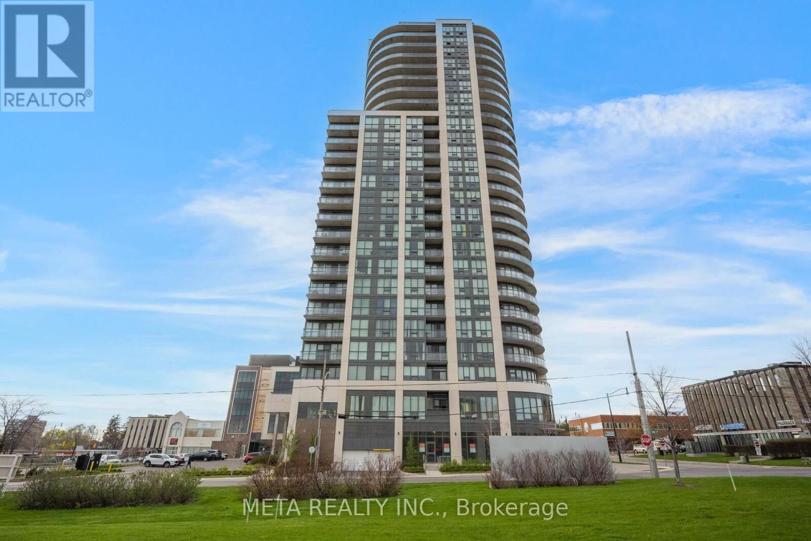 Property Photo: 15 Lynch Street 1605 ON L6W 0C7