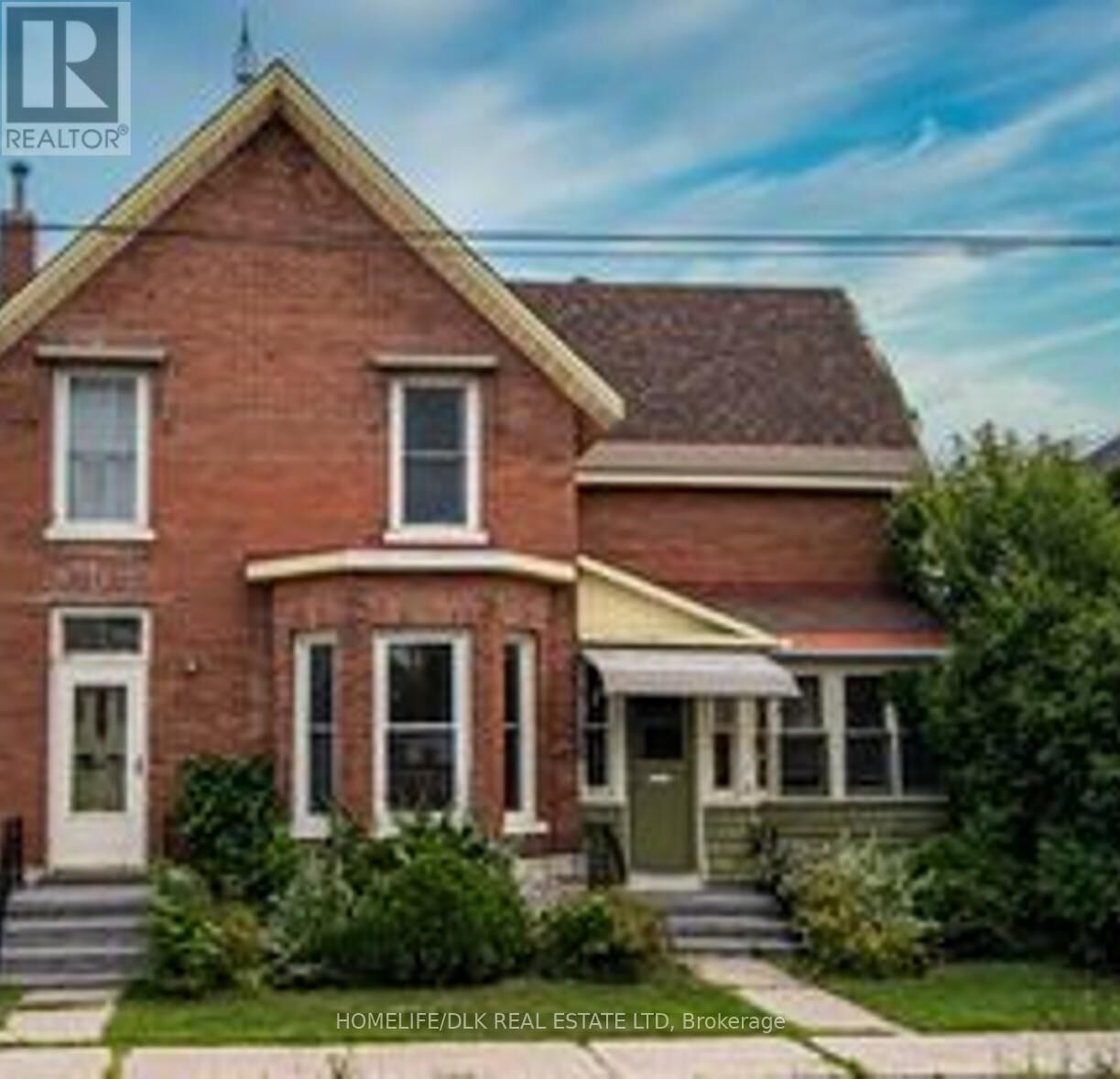 Property Photo:  33 Bartholomew Street  ON K6V 2R5 