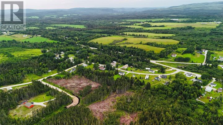 Property Photo:  22 Silver Wood Crescent  NL A8A 0J1 