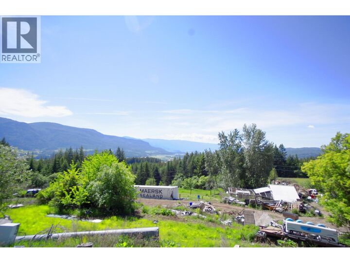 Property Photo: 408 Grandview Bench Road BC V0E 1Y0