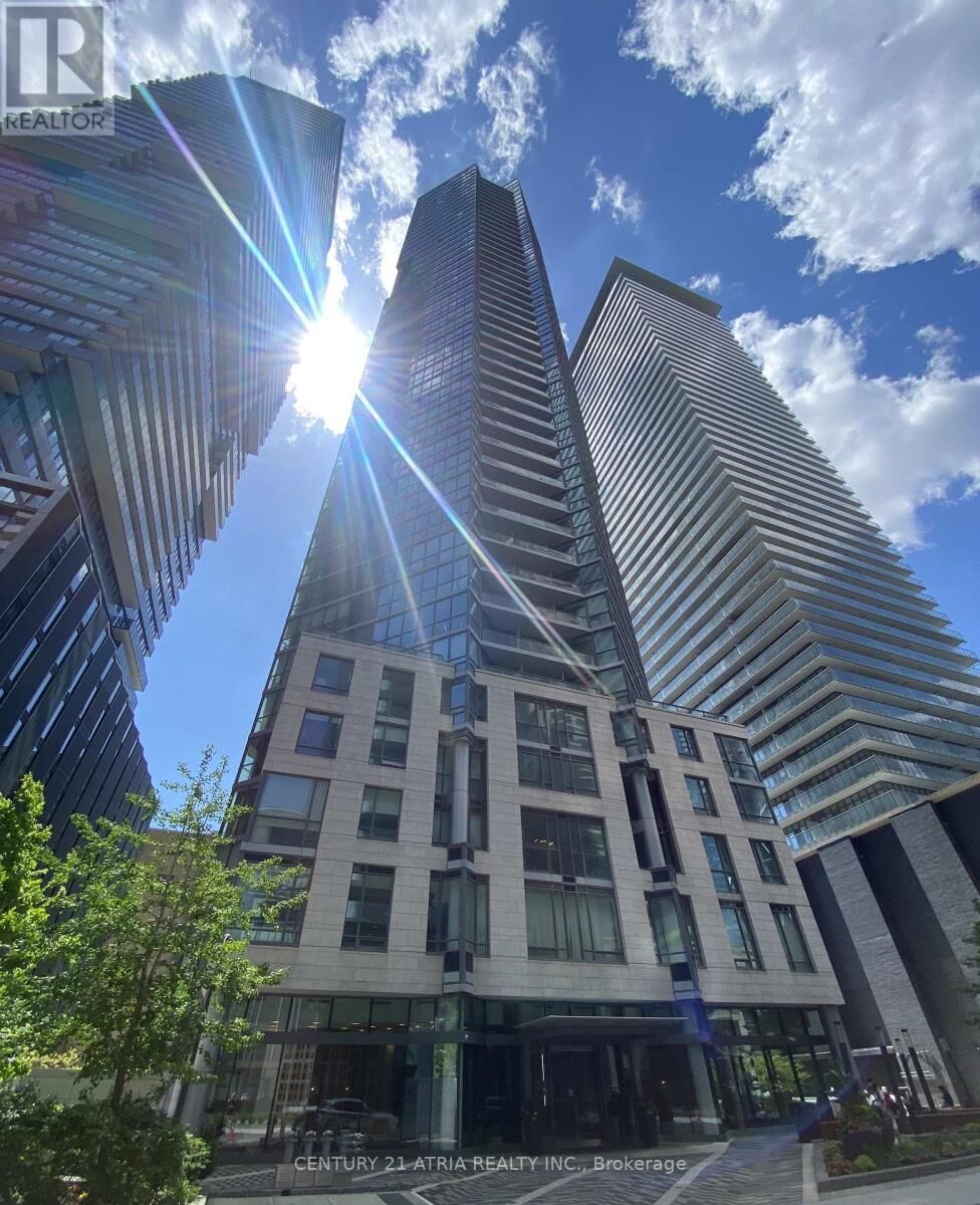 Property Photo: 45 Charles Street 5310 ON M4Y 0B8