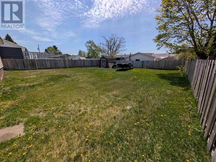 Property Photo: 6 Darwin Ave ON P0S 1K0