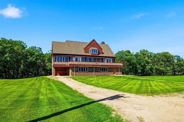 Property Photo:  48114 Brady Road  MB R0G 0A1 
