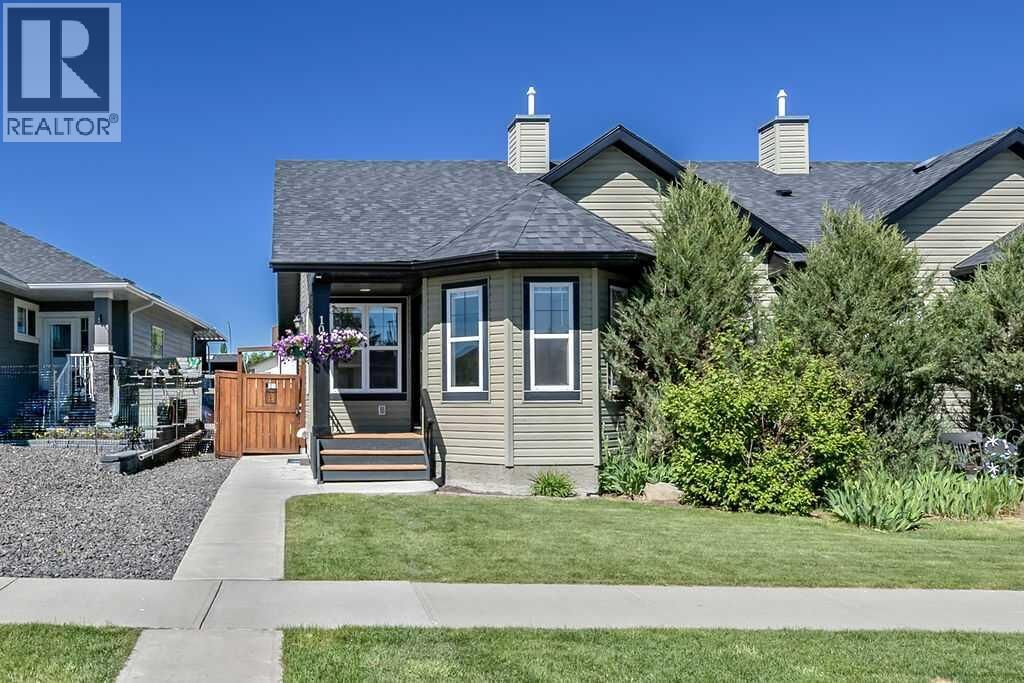 Property Photo: 1013 3rd Avenue Southwest AB T0L 0H0